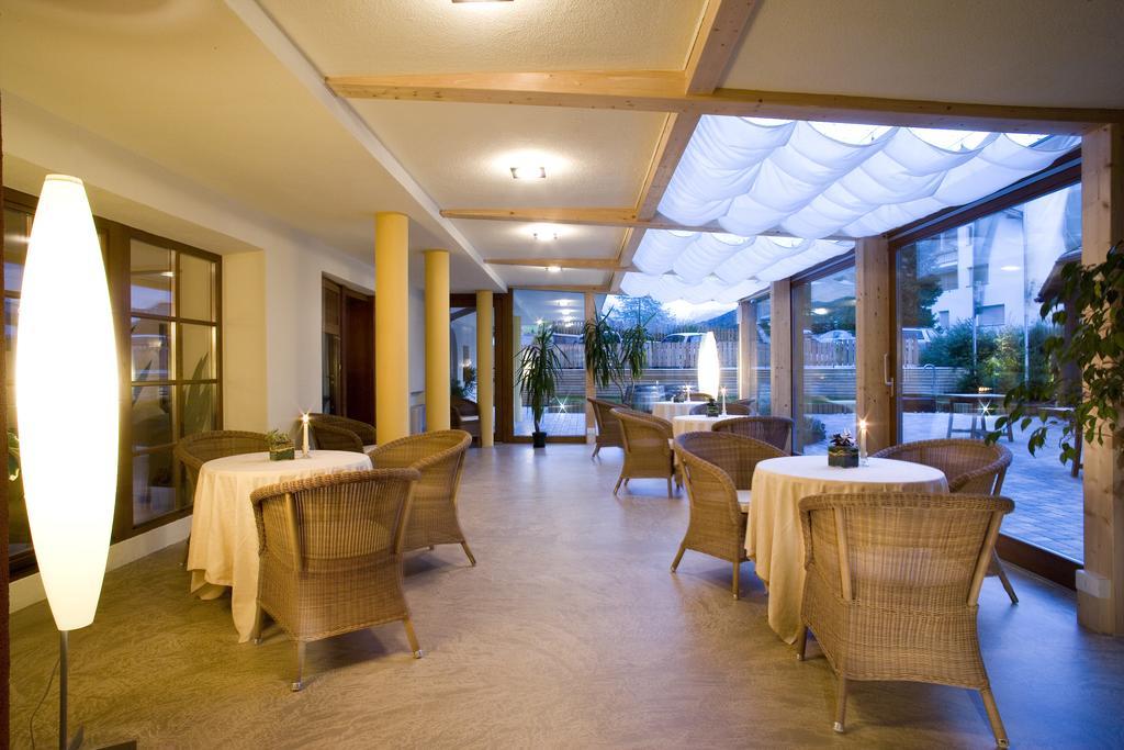 Hotel La Villa La Villa  Buitenkant foto