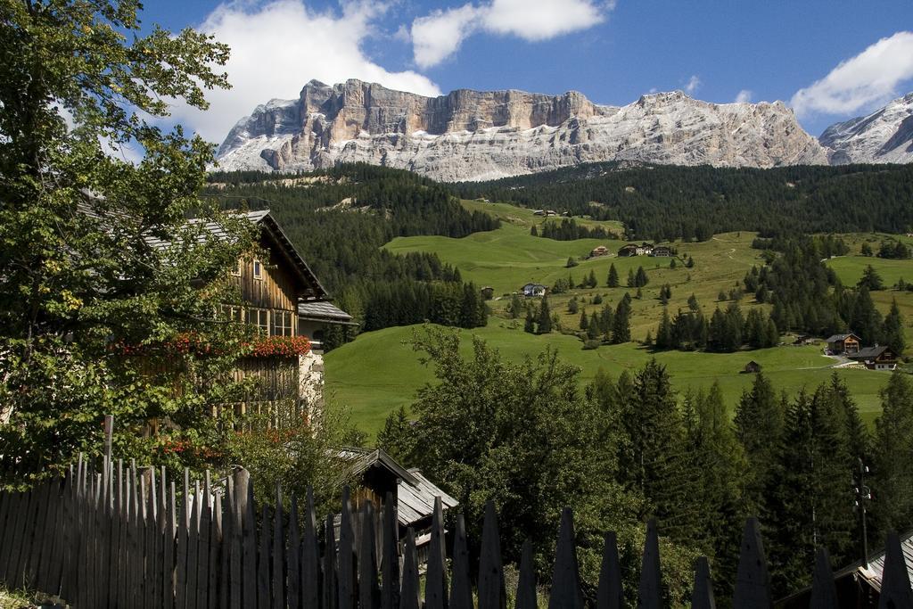 Hotel La Villa La Villa  Buitenkant foto