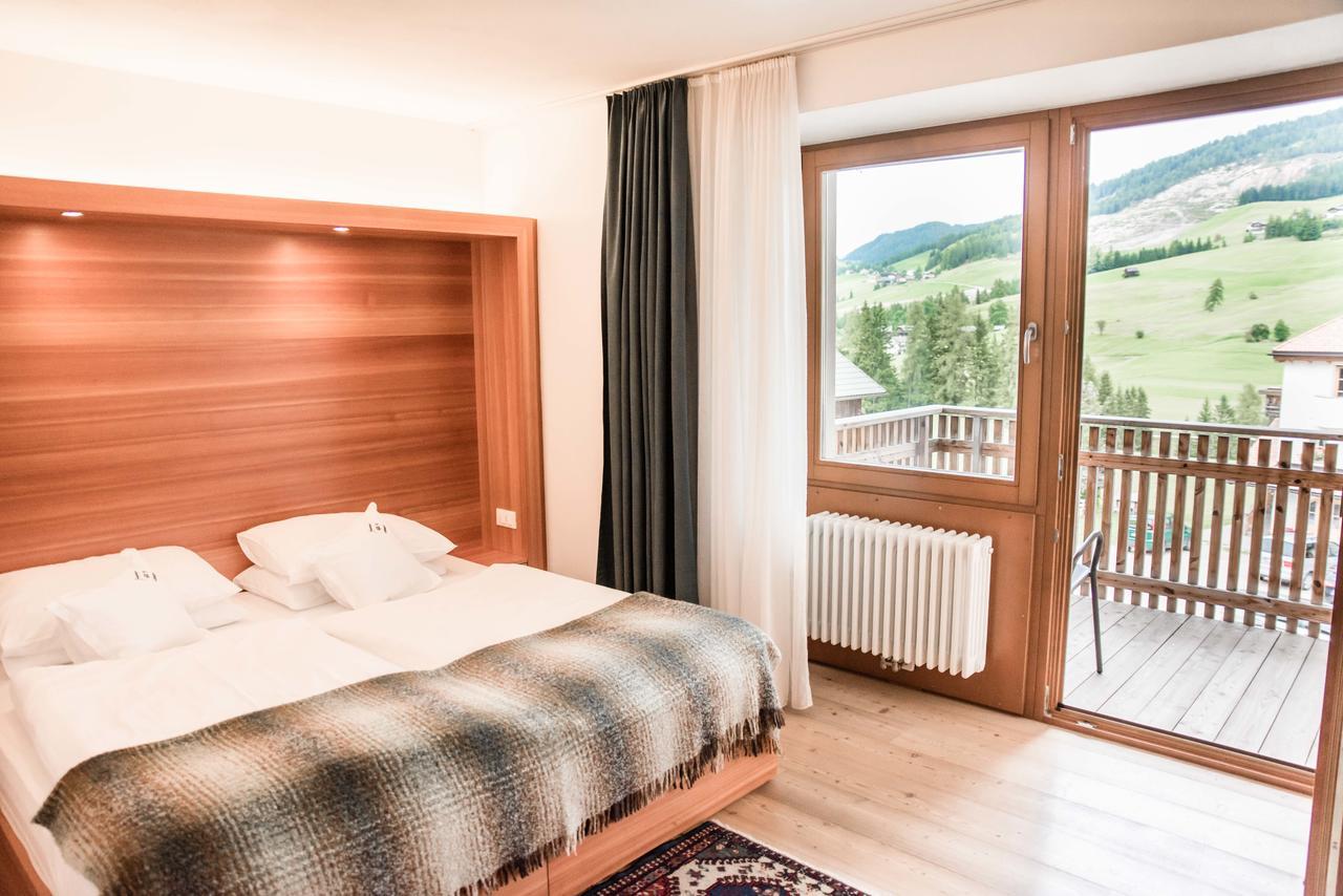 Hotel La Villa La Villa  Buitenkant foto